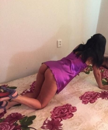 Экстравагантная рыжая красавица предлагает разнообразные услуги для обеспеченных джентльменов. Горячие объятия, нежные ласки и огромное желание исполнить все твои сокровенные фантазии. Ты не пожалеешь! 5107, 37 лет